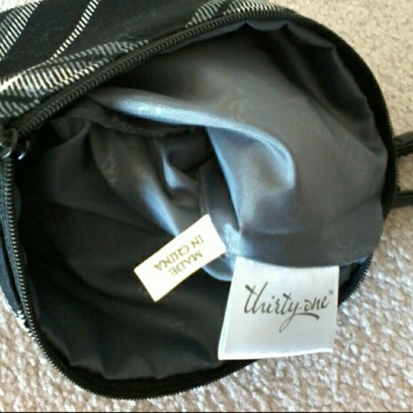 Thirty-one wristlet - Picture 4 of 5